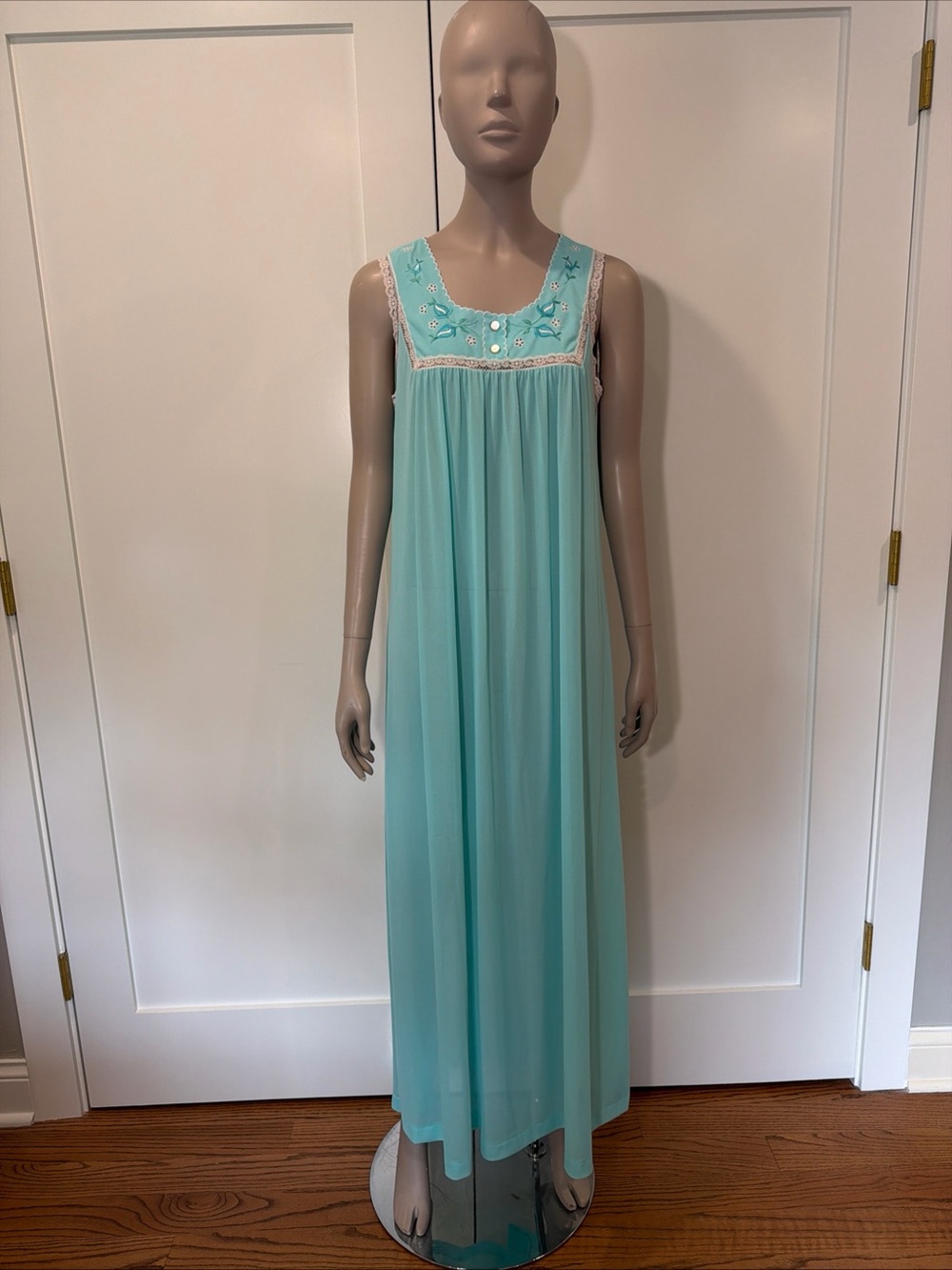 Vintage Aqua Blue Long Nightgown Lace Romantic Housedress Fairy sz S